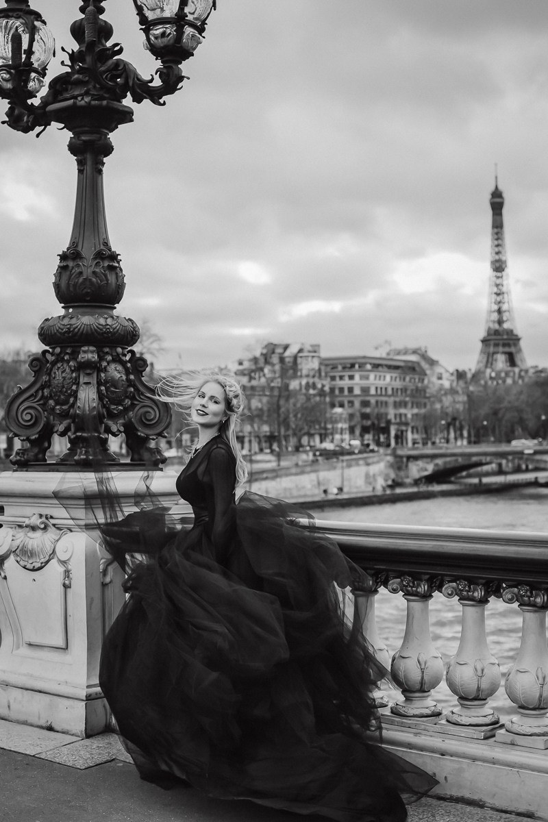 Emily in Paris film location Adriana's photoshoot on pont alexandre III
