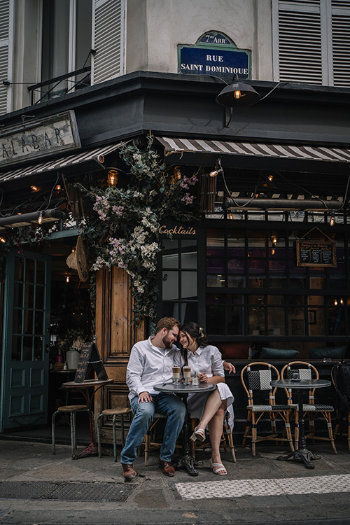 couple photoshoot in Paris