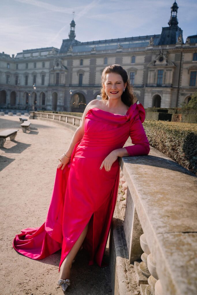 photoshoot with Deborah Humble Opera Singer in Paris