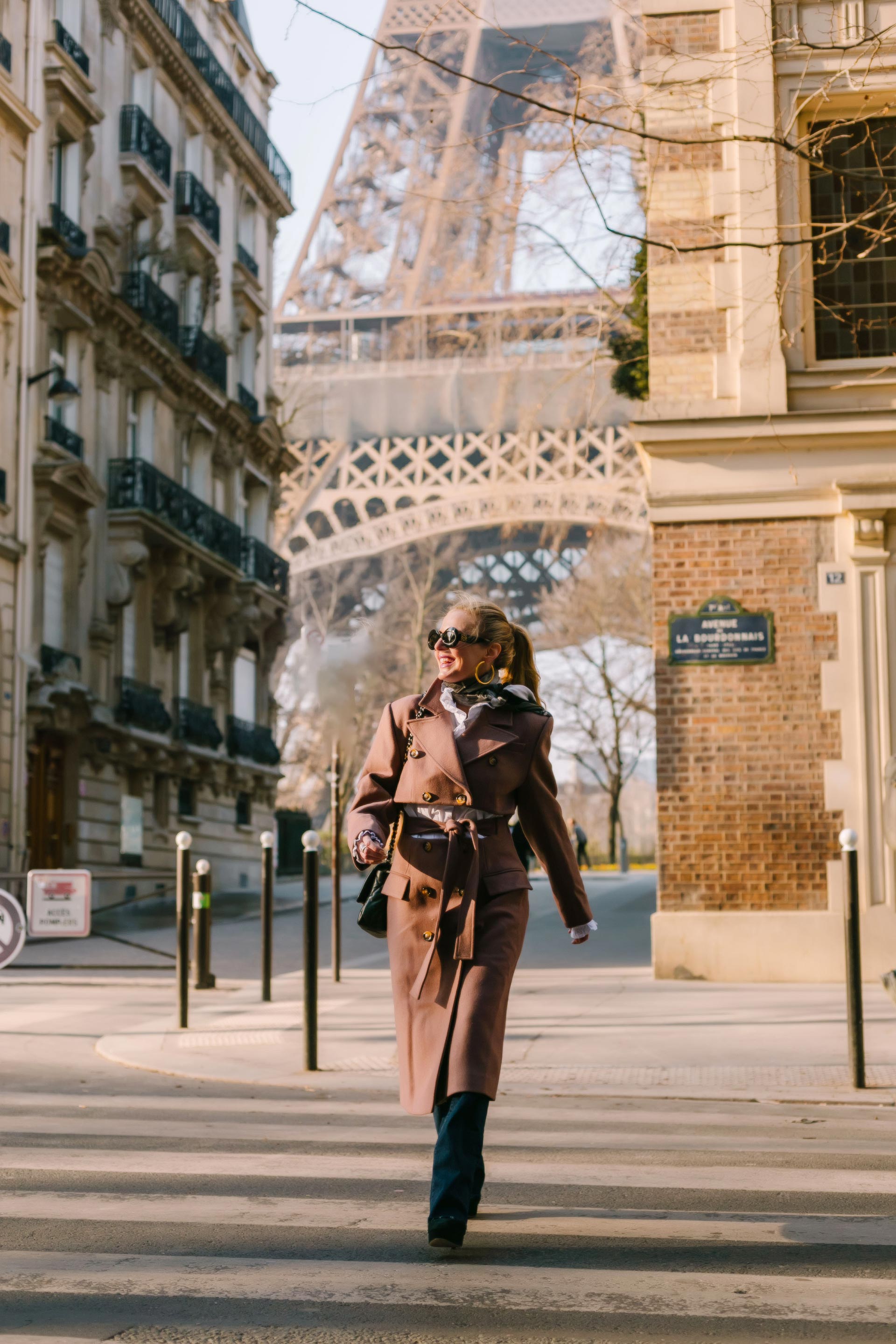 Style guide Erin Busbee in Paris photo by Rachel Calvo Portraits
