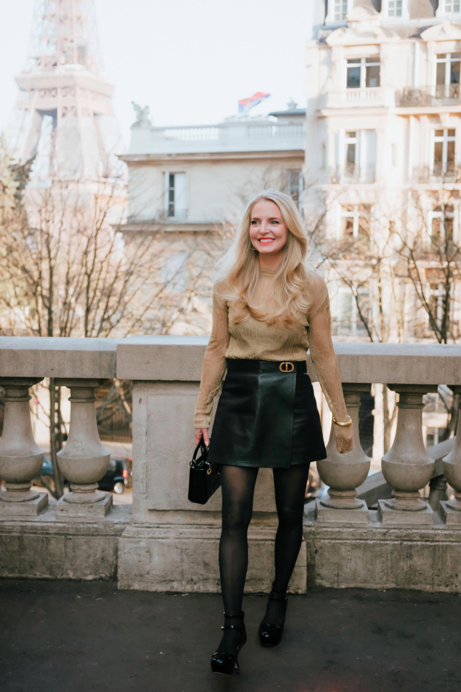 Erin Busbee in Paris photo by Rachel Calvo Portraits