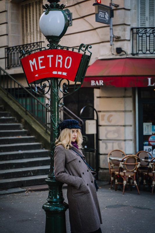 Style guide Erin Busbee in Paris photo by Rachel Calvo Portraits