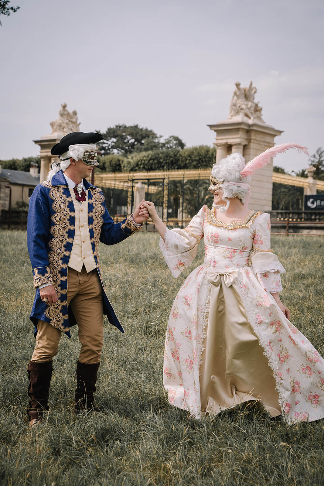 Photographer couples photoshoot Versailles